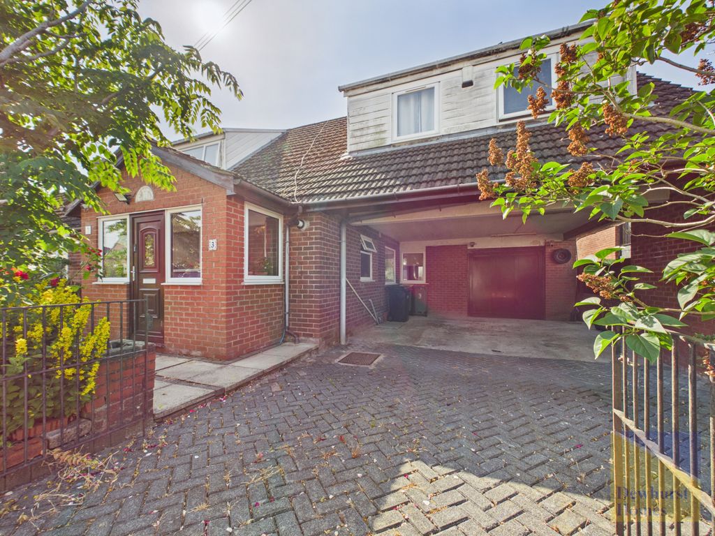 Property photo 2 of 24