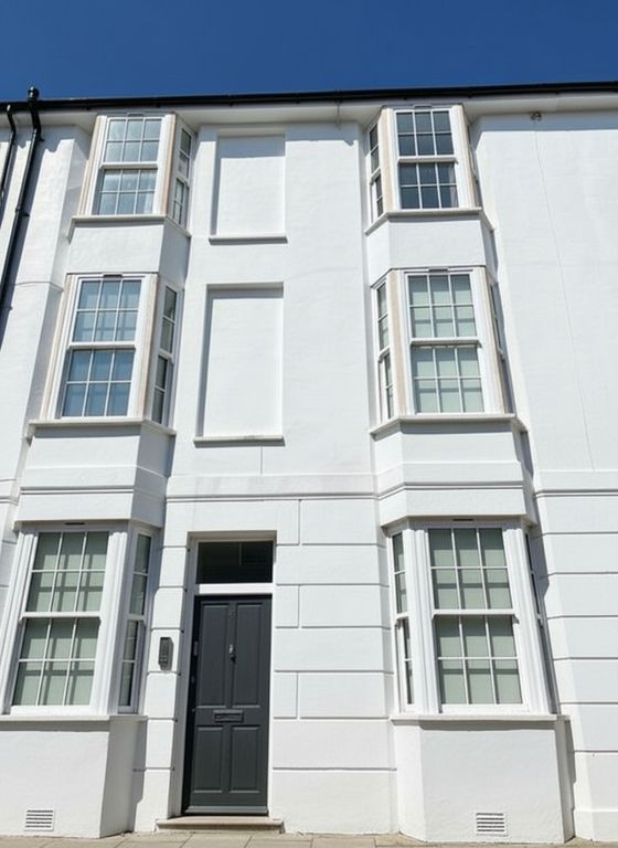 Property photo 3 of 7