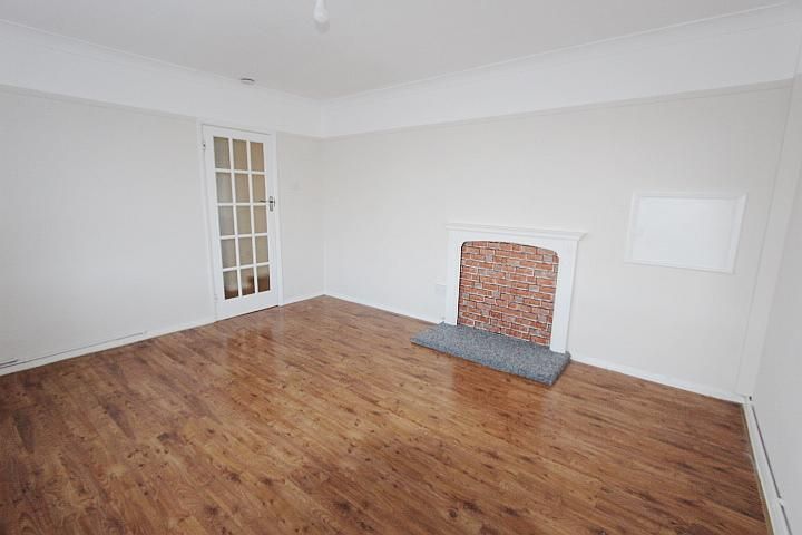 Property photo 2 of 16 1