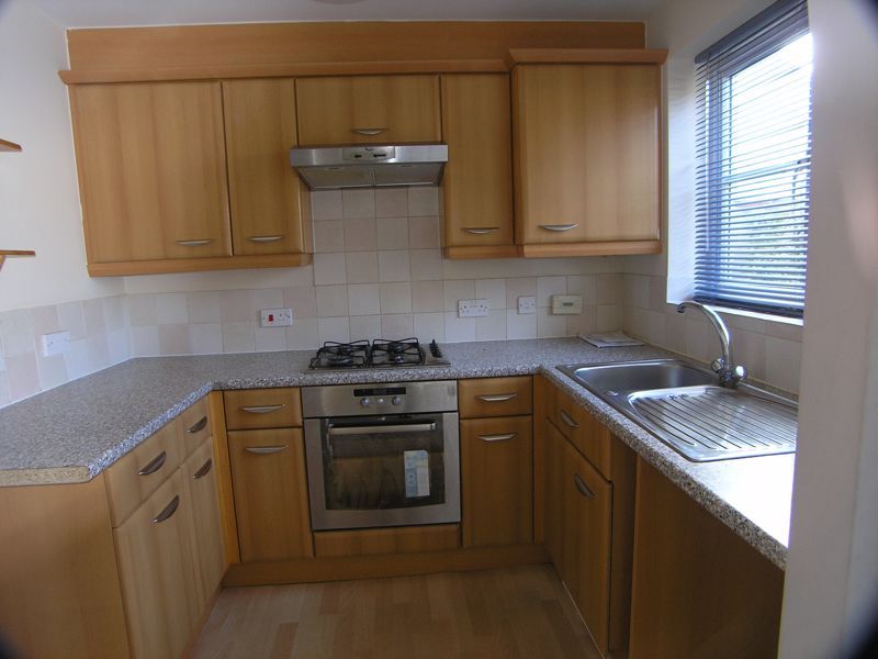 Property photo 3 of 8 Photo 1
