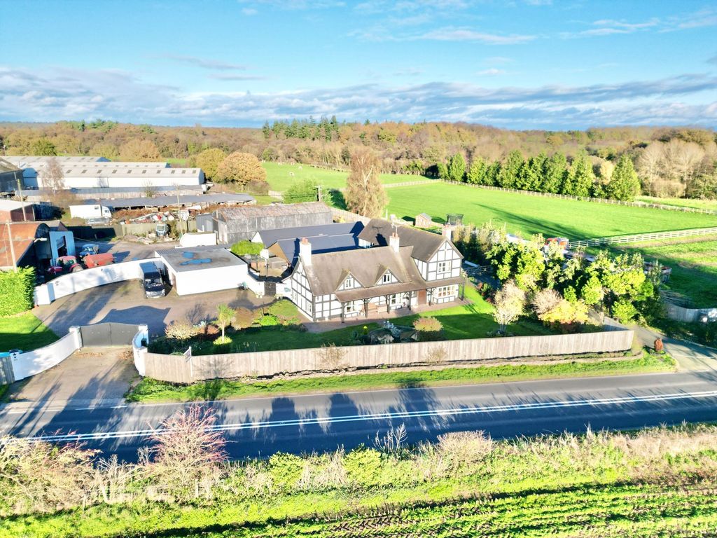 Property photo 1 of 34