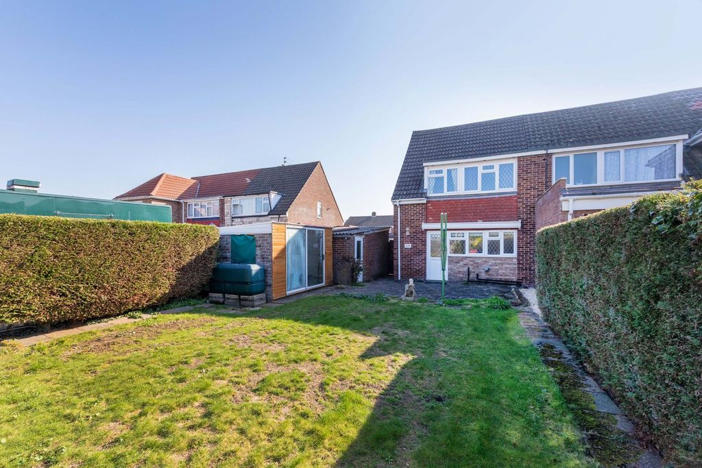 Property photo 2 of 15