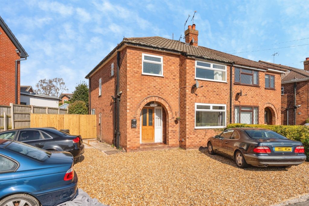 Property photo 1 of 16