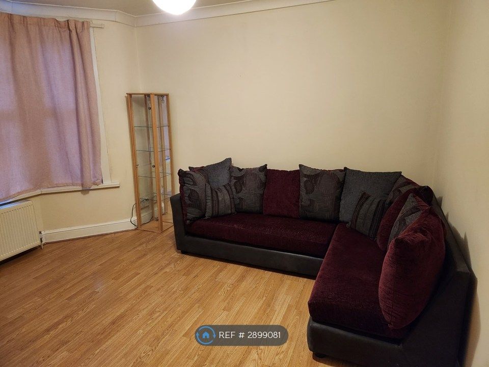 Property photo 2 of 15