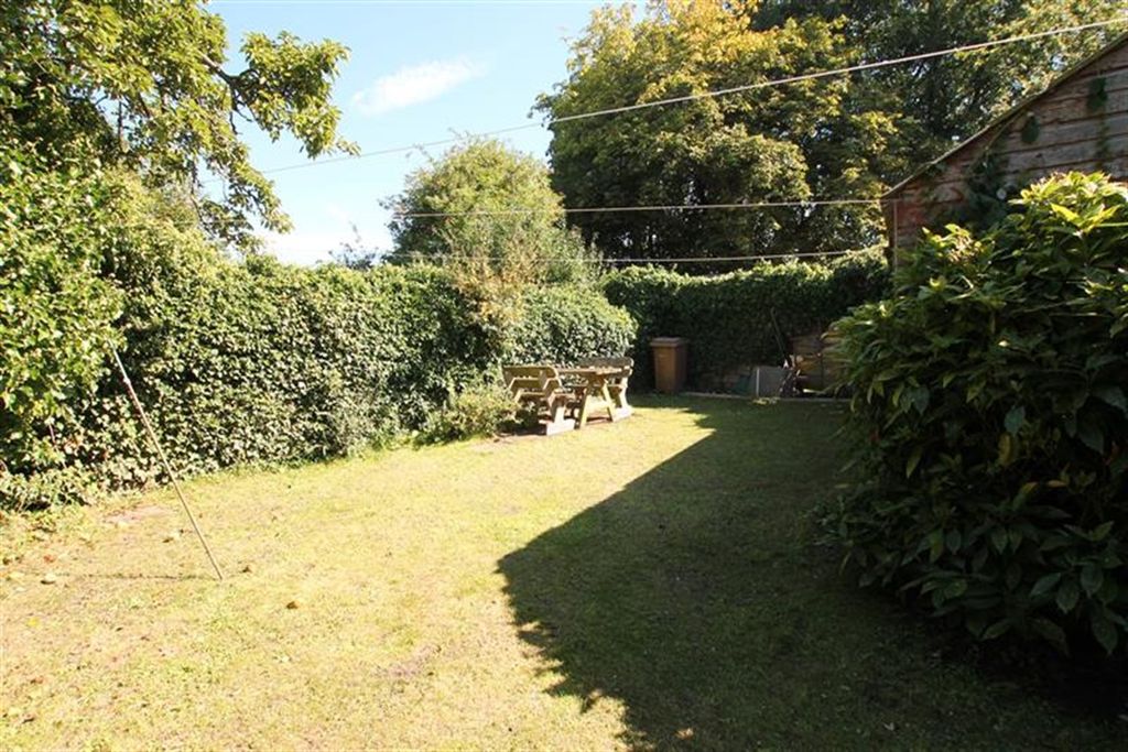 Property photo 3 of 31 (Email)