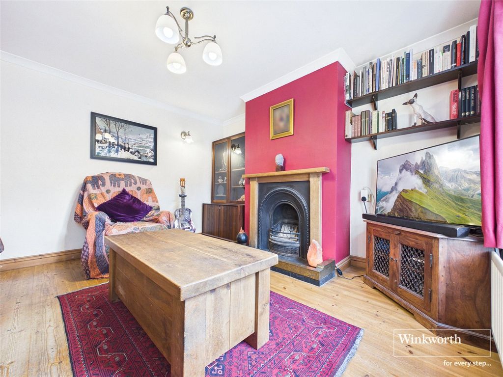 Property photo 2 of 29 Picture No. 03