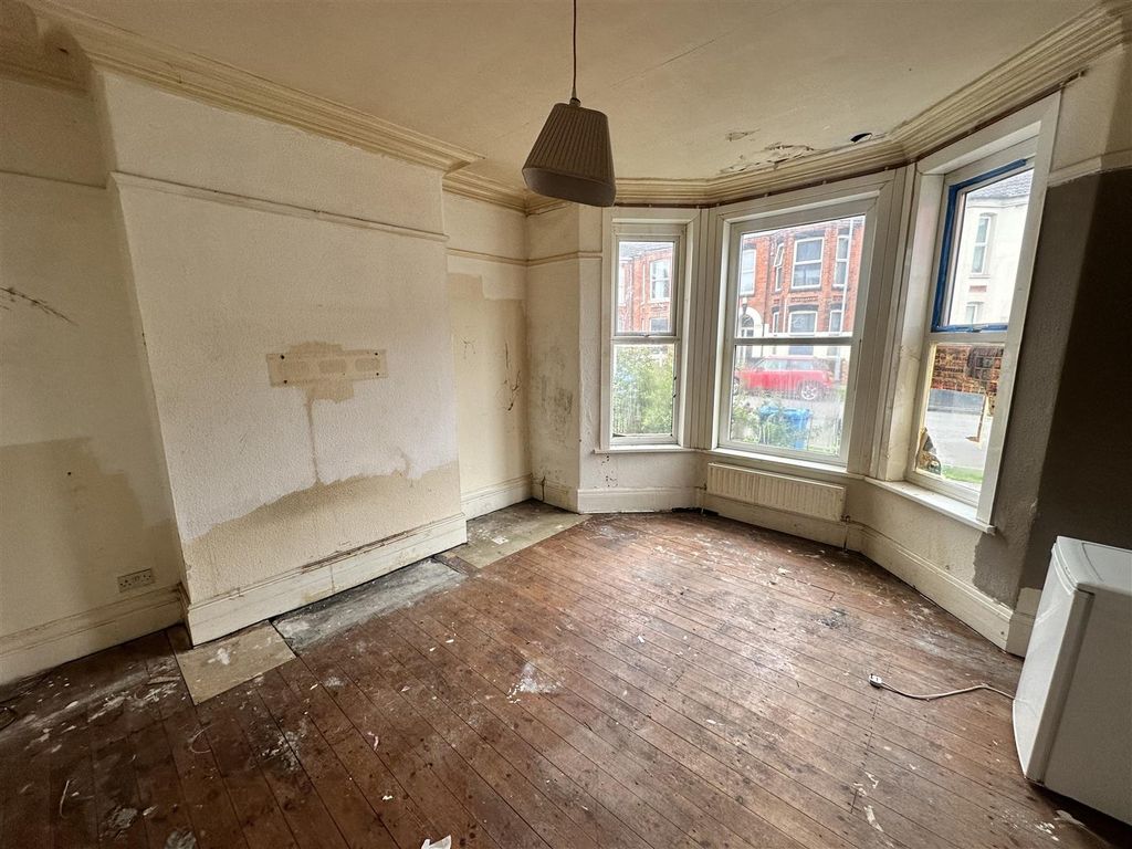 Property photo 2 of 13 20250317_100211879_Ios.Jpg