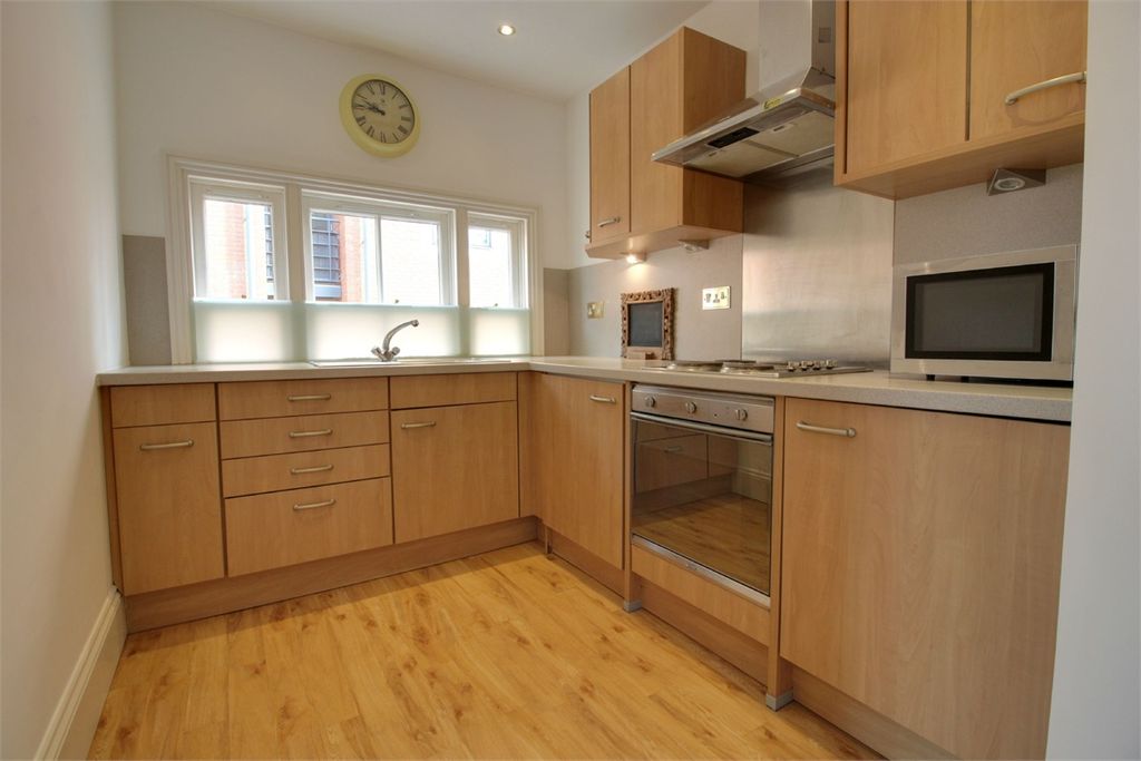 Property photo 2 of 6