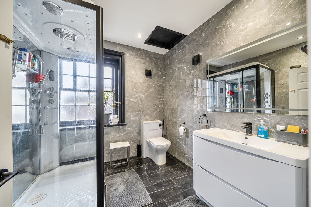 Property photo 3 of 20 1404093369777Dfbf2954