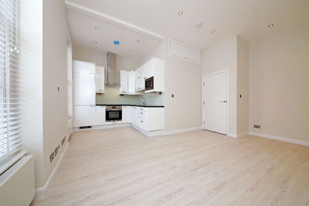 Property photo 1 of 7 Open Plan Living Room And Kitchen
