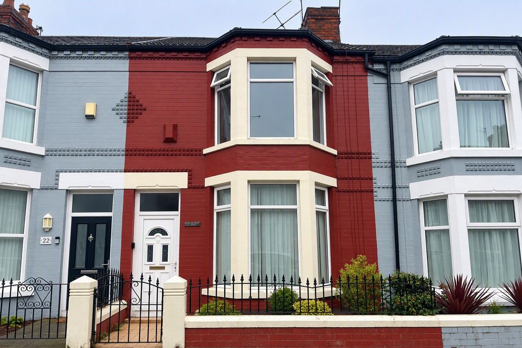 Property photo 1 of 8