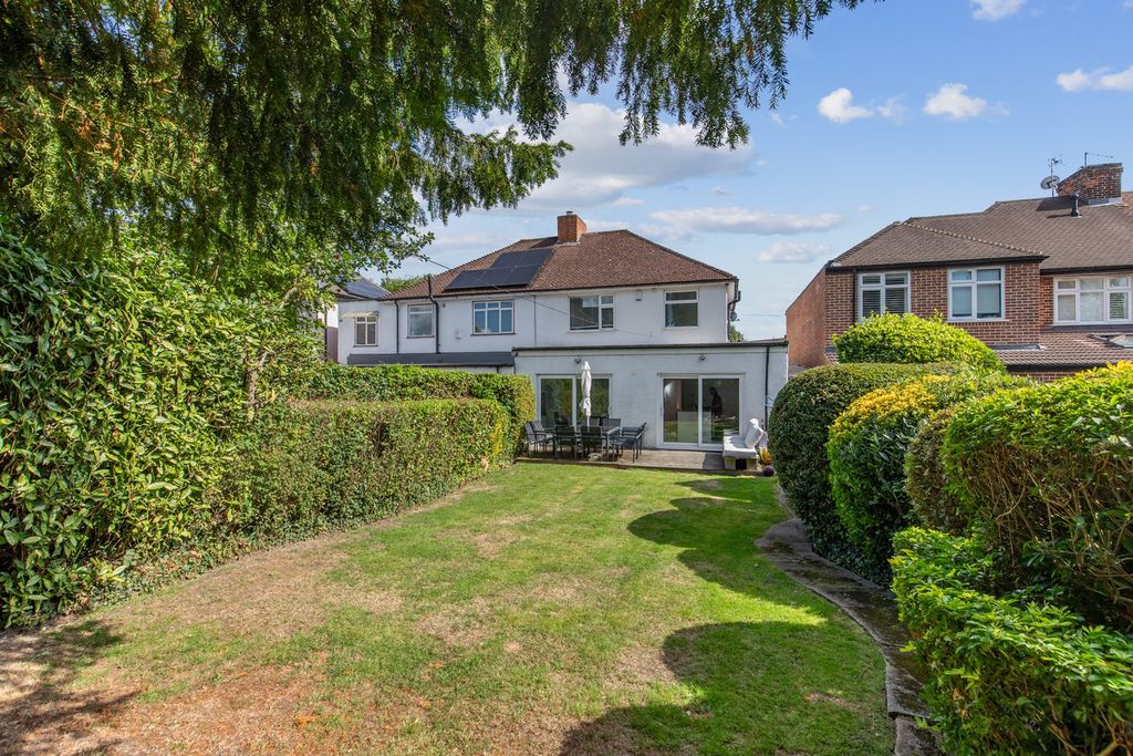 Property photo 2 of 14