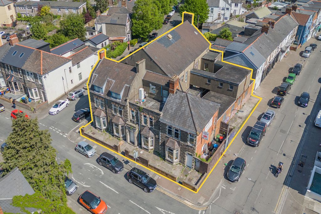 Property photo 2 of 19 Roath Social Club, Cyril Crescent, Cardiff, Cf24 1Dq