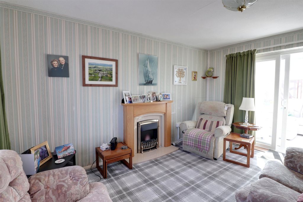 Property photo 2 of 9 2 - Picture No. 02