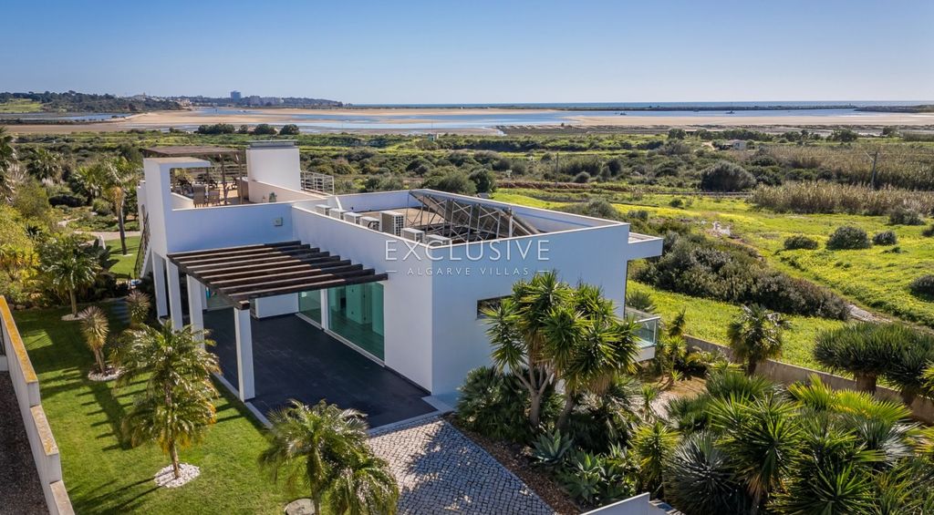 Property photo 1 of 30