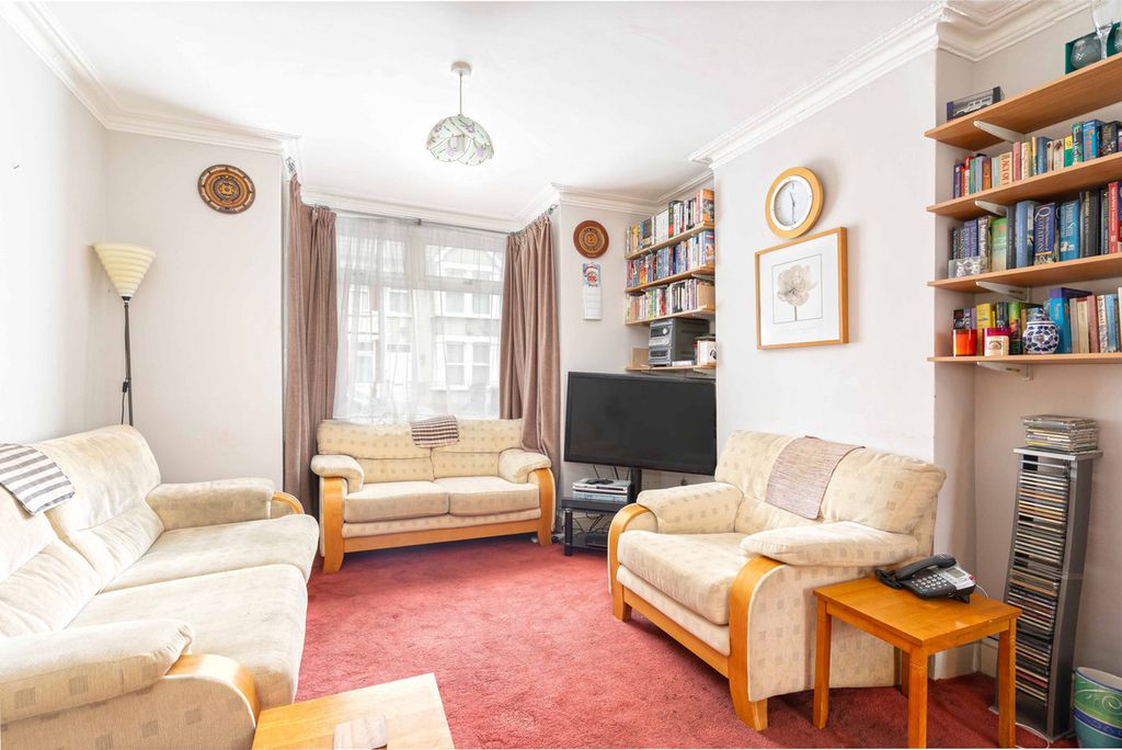 Property photo 1 of 10