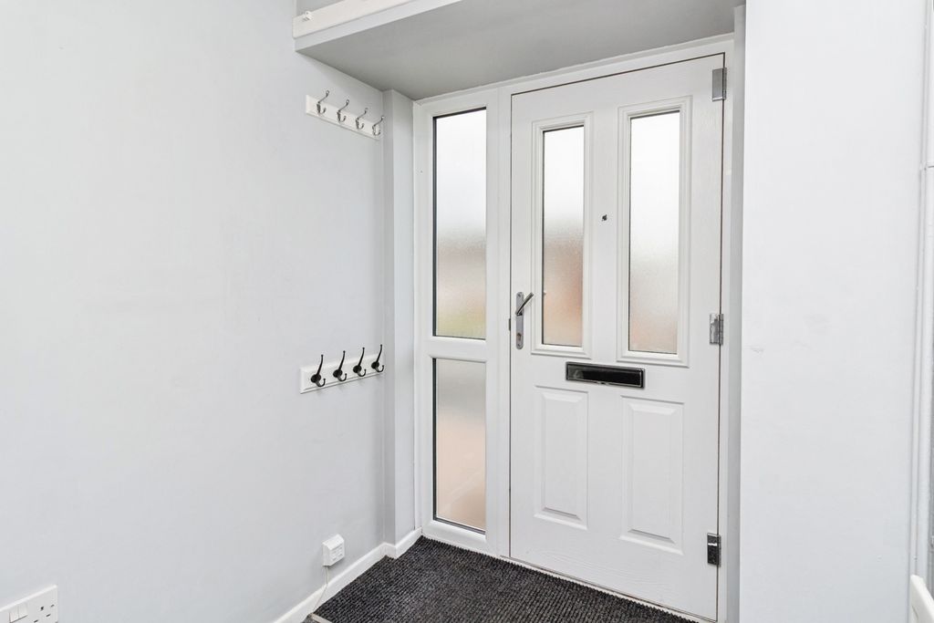 Property photo 2 of 15 Pbox-Img.Jpg