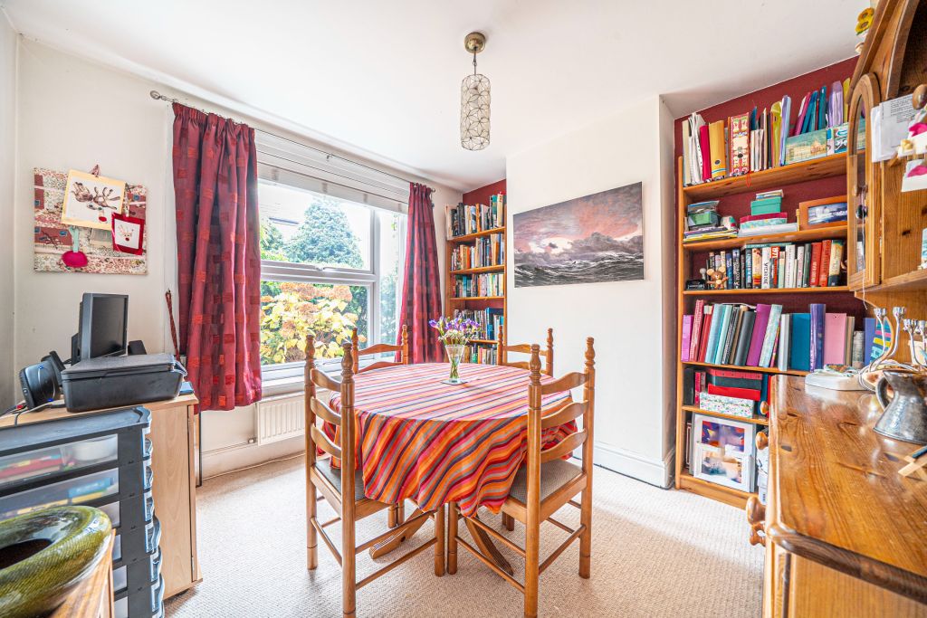 Property photo 3 of 21