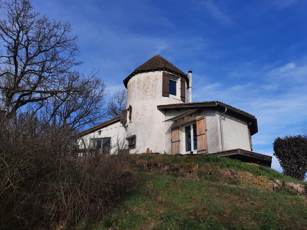 Property photo 1 of 20