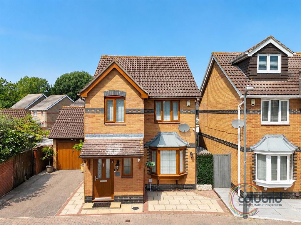 Property photo 1 of 19