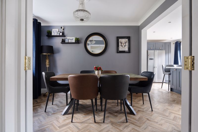Property photo 2 of 20 Dining Area