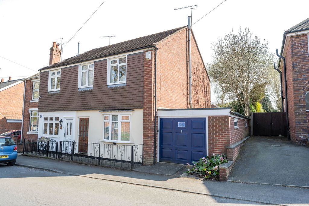 Property photo 1 of 21