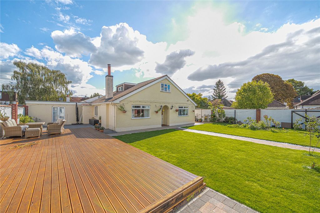 Property photo 1 of 19 Picture No. 39