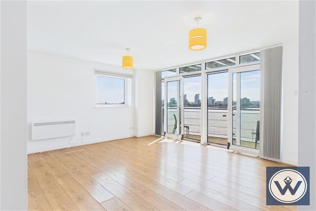 Property photo 1 of 13 (Main)