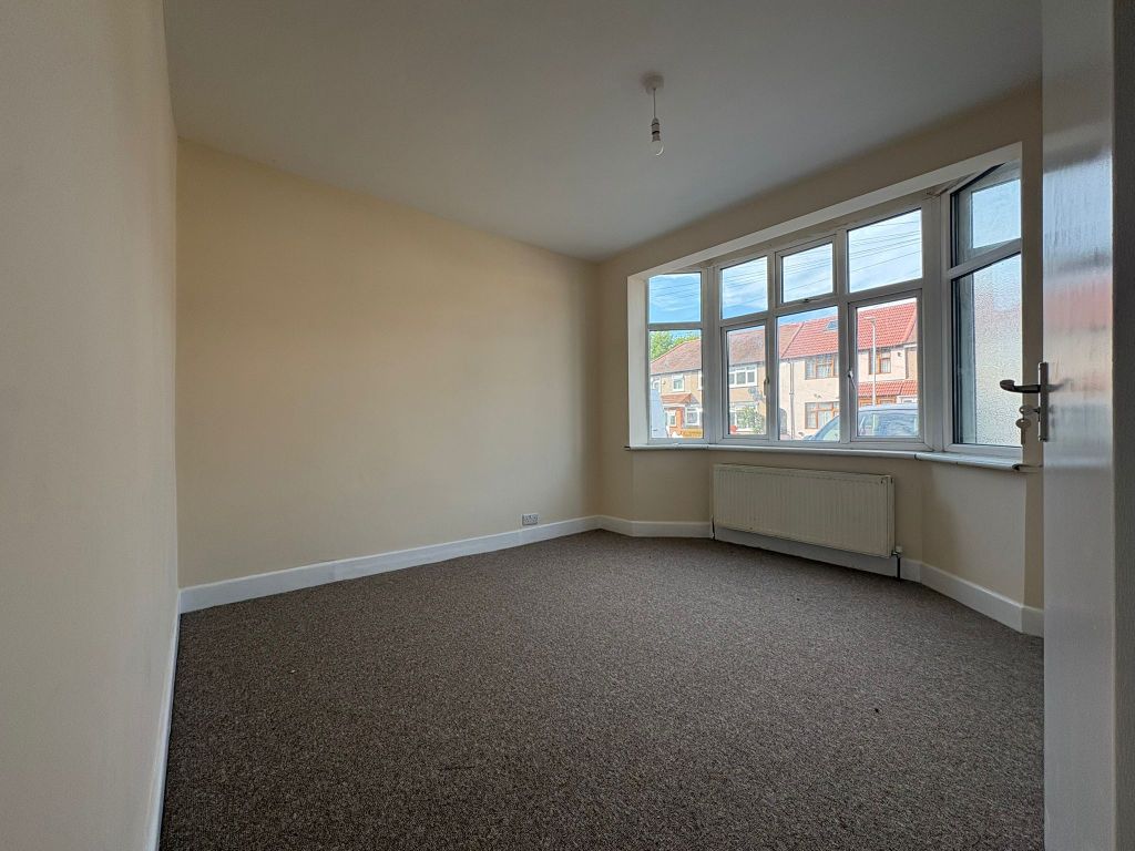 Property photo 3 of 24