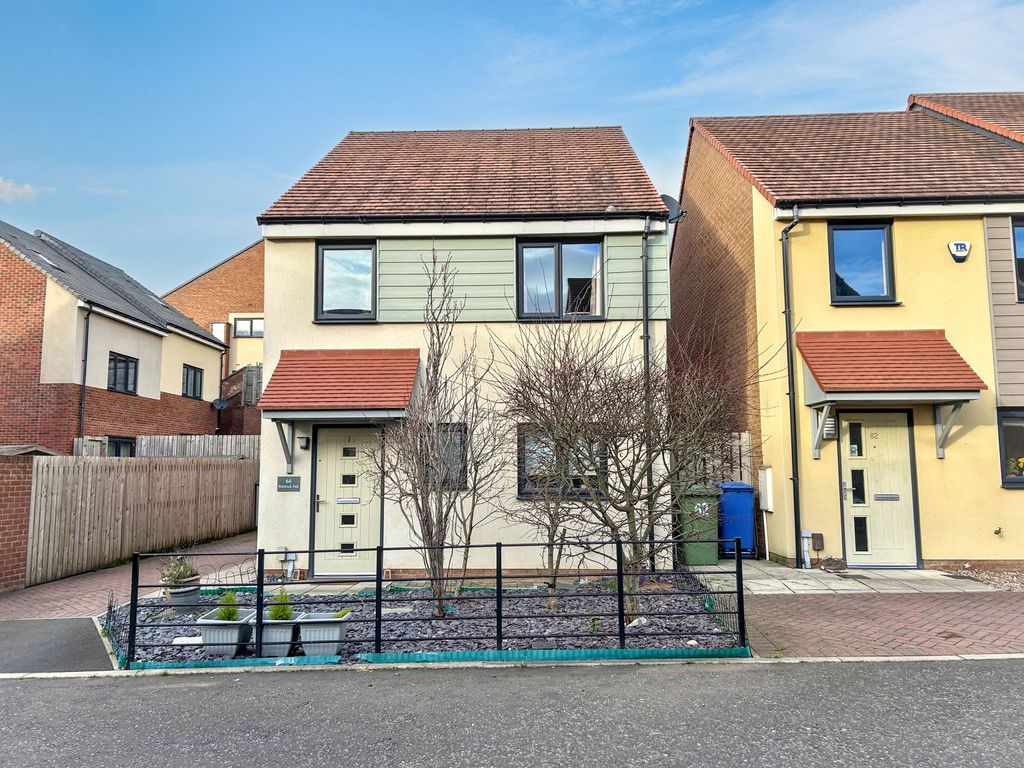 Property photo 1 of 19