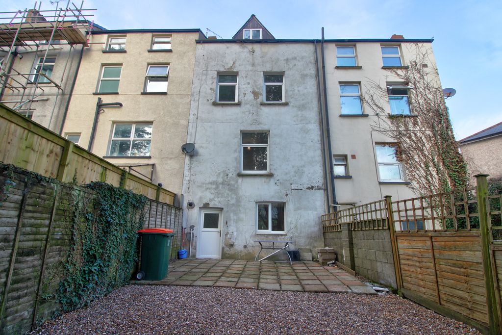 Property photo 2 of 23 Img_2296_7_8_Realistic