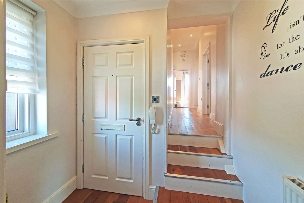 Additional image 6 of 1 bed flat for saleRosslare, Temple Avenue, Llandrindod Wells, Powys LD1