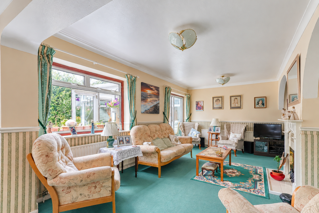 Property photo 2 of 18 Picture No. 44