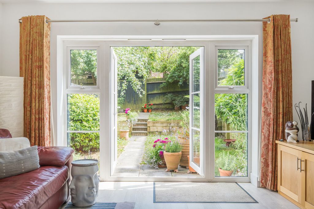 Property photo 3 of 13 1313516-21-68596B...