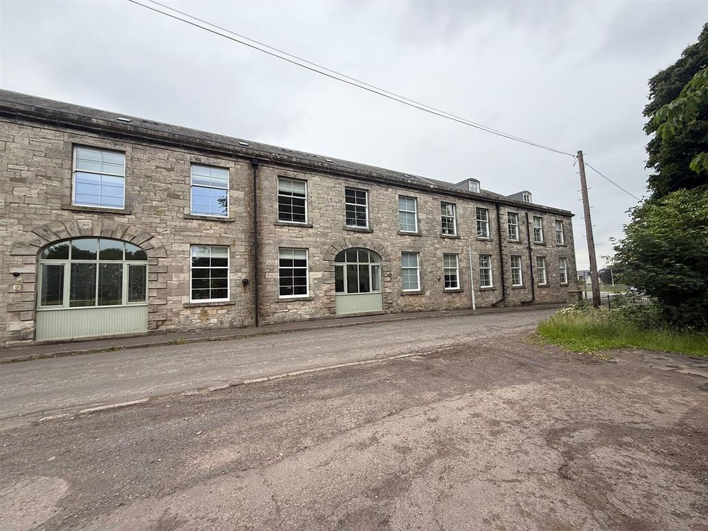Property photo 2 of 41 1000158375.Jpg