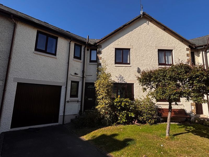 Property photo 1 of 14 14 Rawthey Gardens