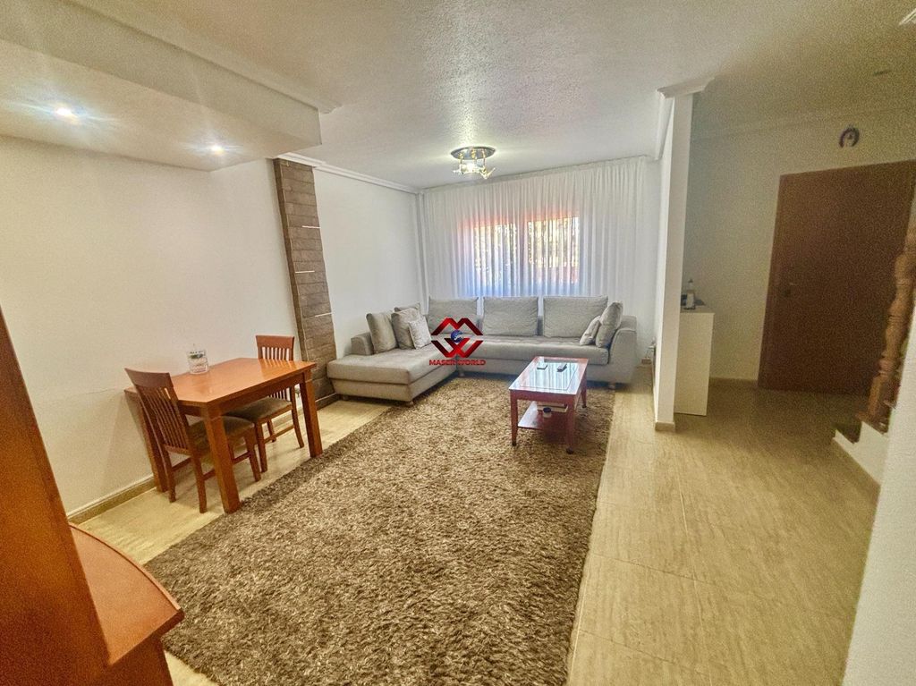 Property photo 3 of 28