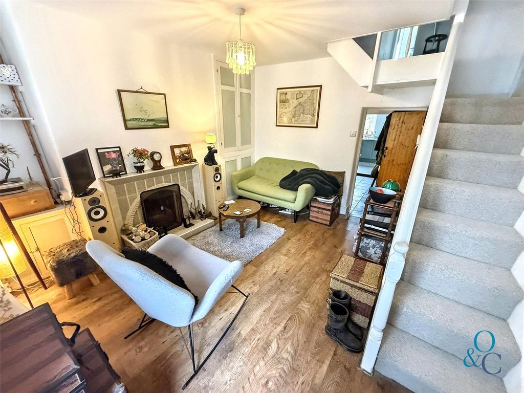 Property photo 3 of 16 Picture No. 14