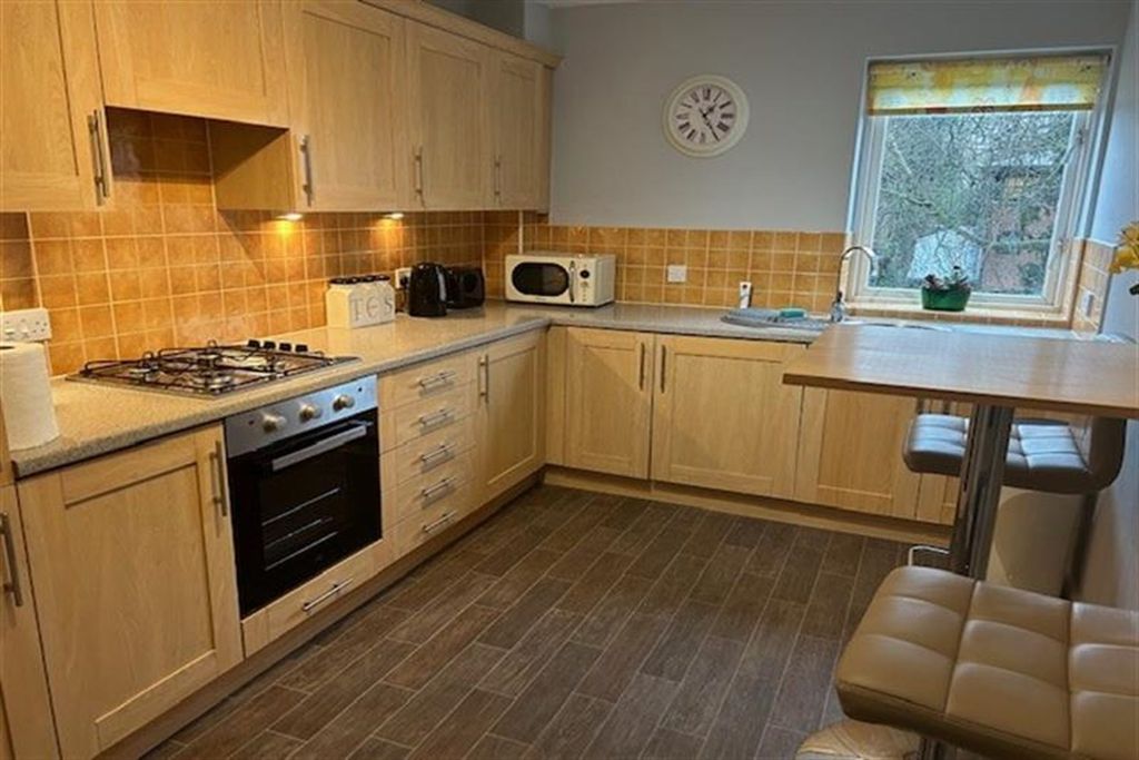 Property photo 2 of 22 Kitchen
