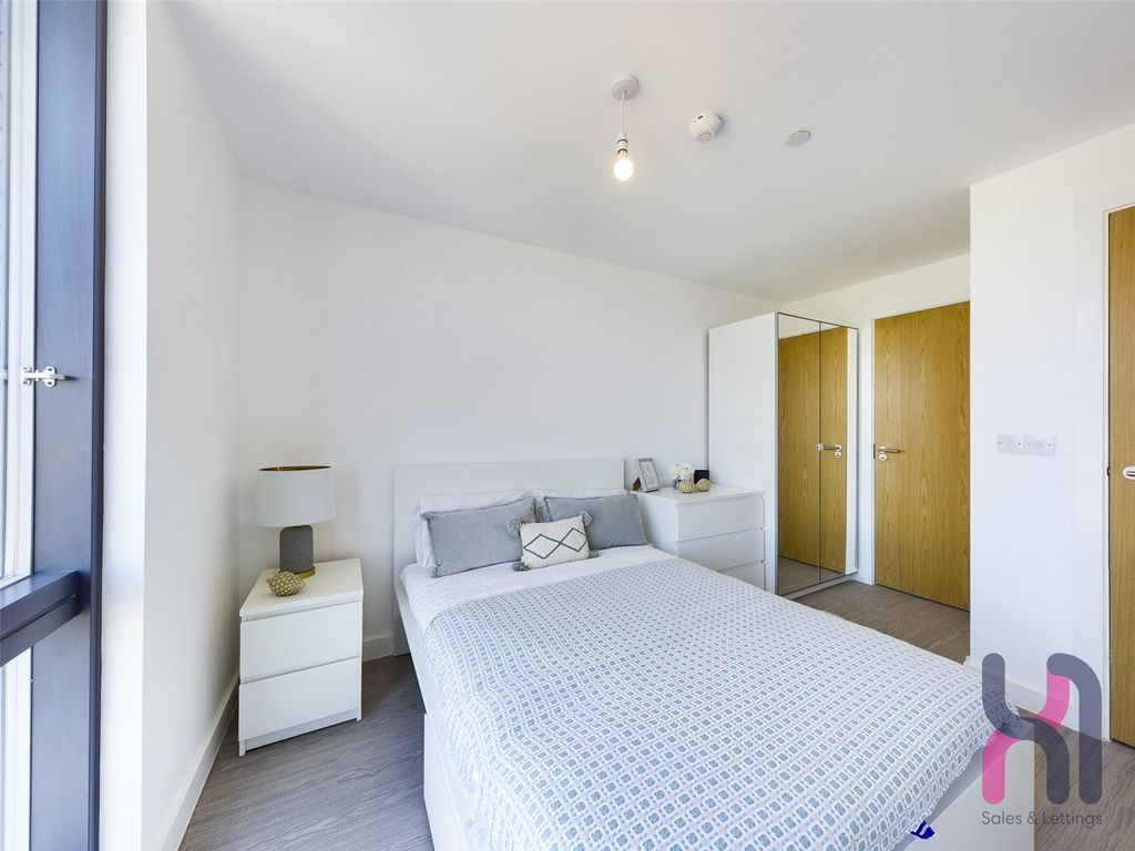 Property photo 3 of 14 Picture No. 05