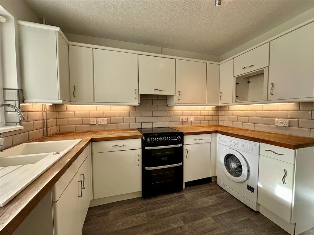 Property photo 2 of 16 17.Jpg