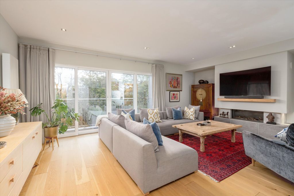 Property photo 2 of 29 Image