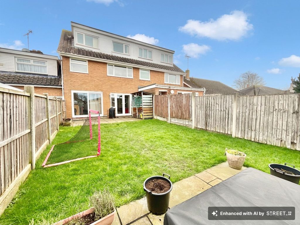 Property photo 3 of 23