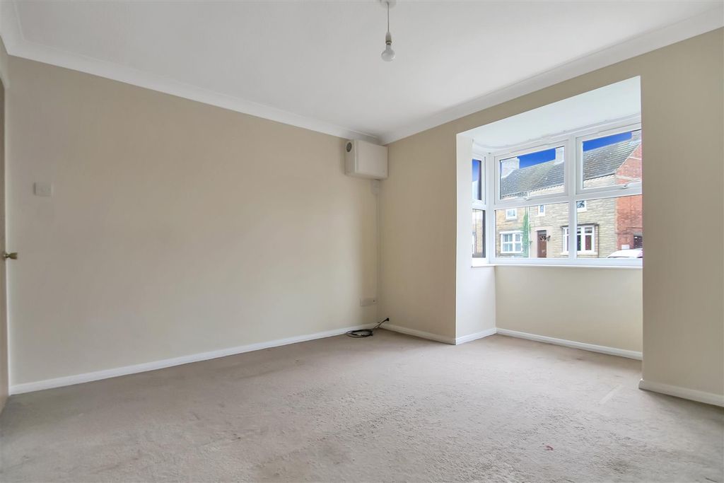 Property photo 2 of 7 Img_4200.Jpg