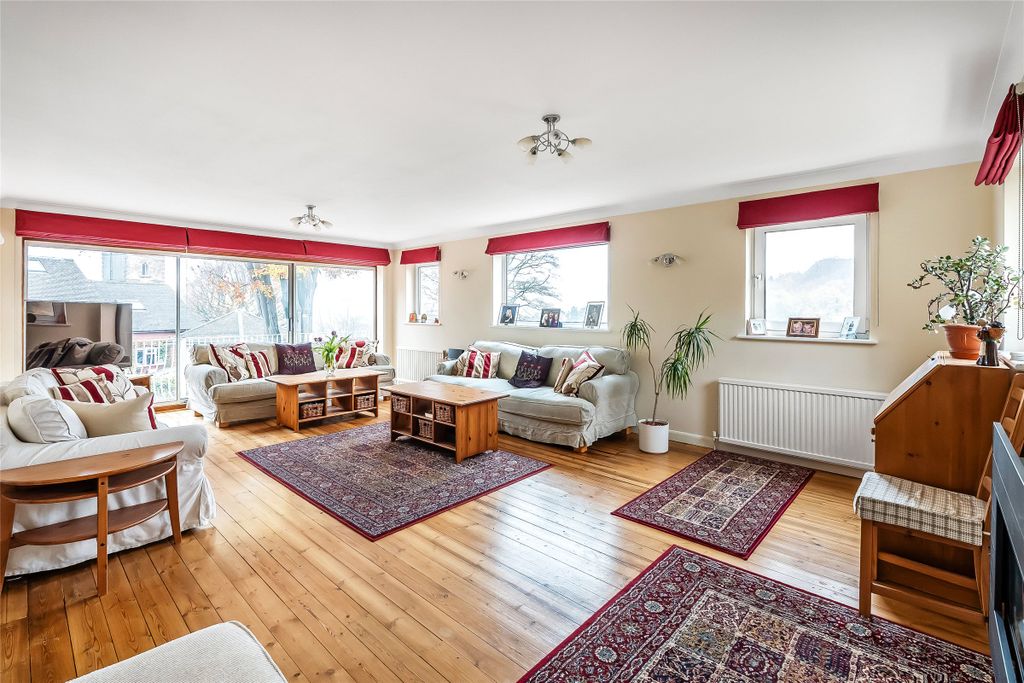 Property photo 2 of 16 Picture No. 06