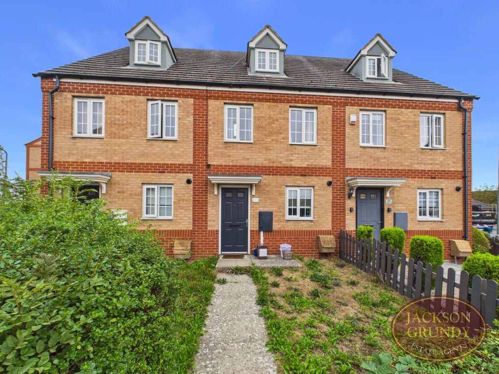 Property photo 1 of 10 Turners Gardens