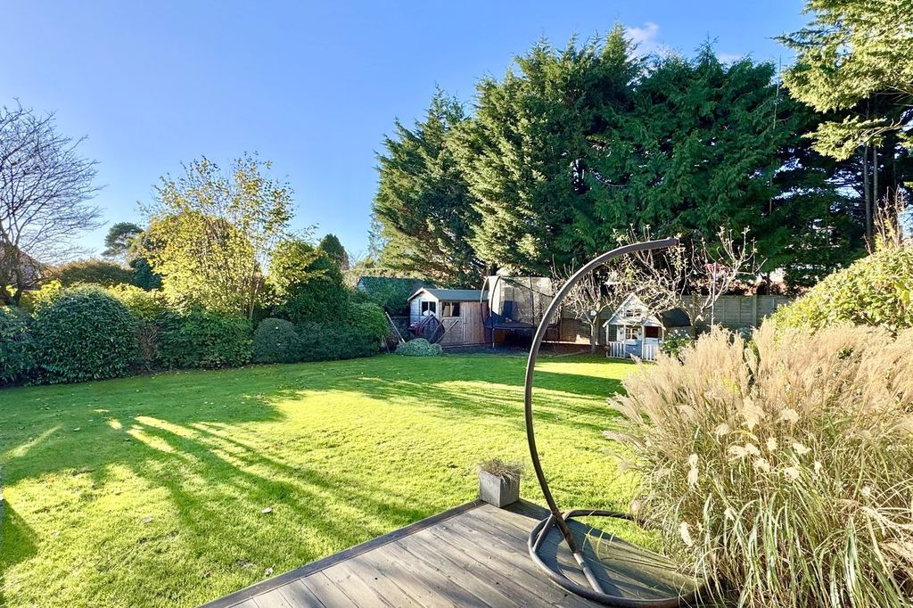 Property photo 3 of 26