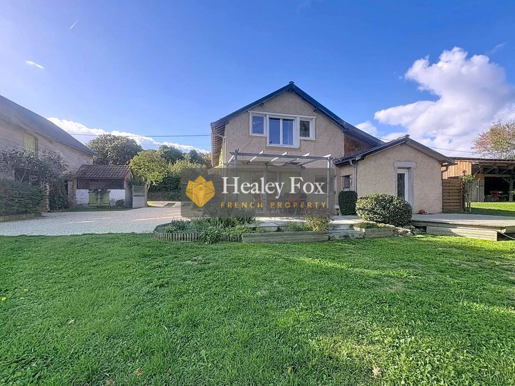 Property photo 1 of 22