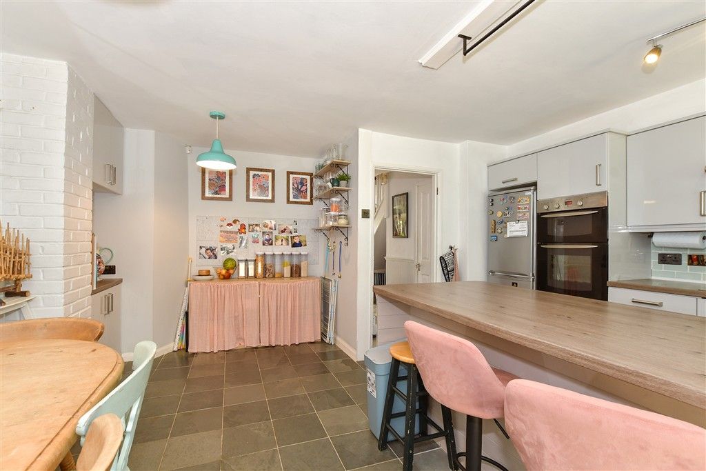 Property photo 3 of 14 Kitchen/Dining Room
