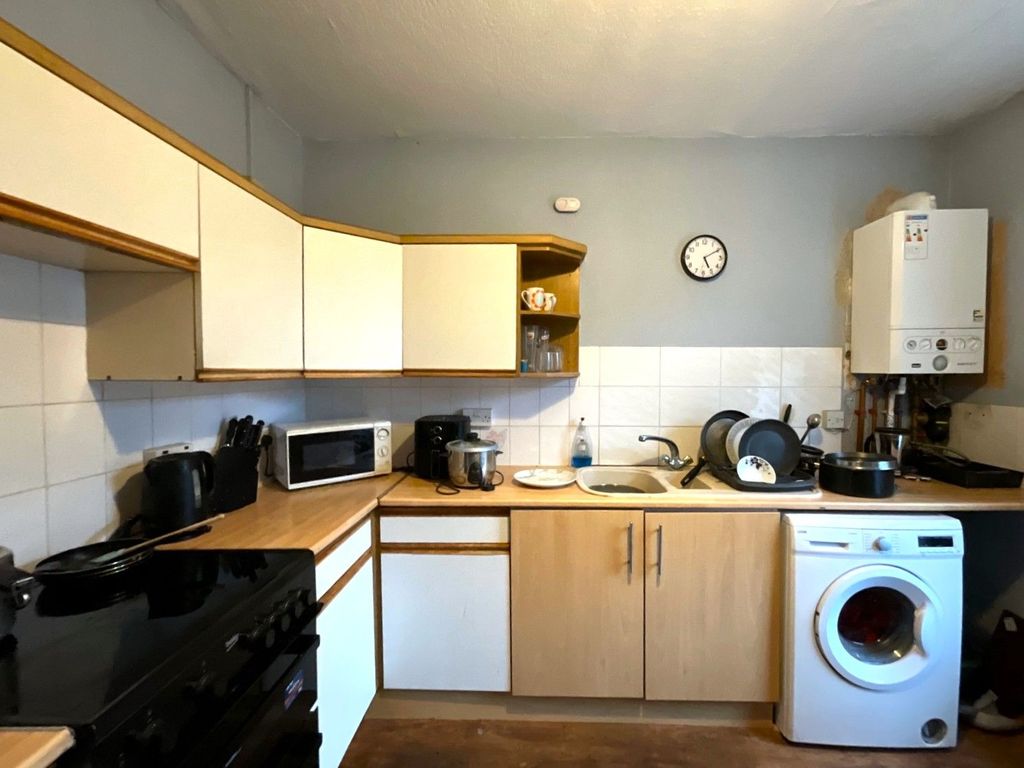 Property photo 2 of 4